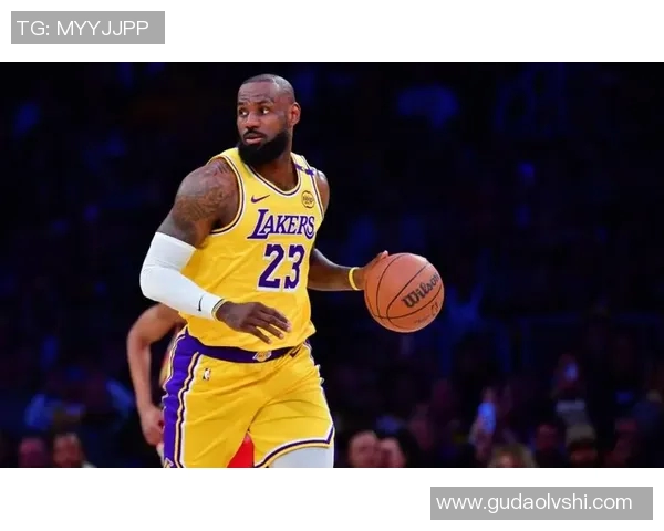 詹姆斯伤情更新：复出时间仍未确定