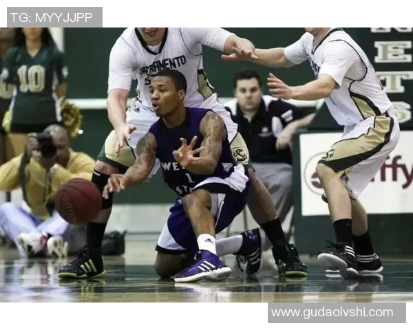 利拉德背后的故事：从少年到巨星之路